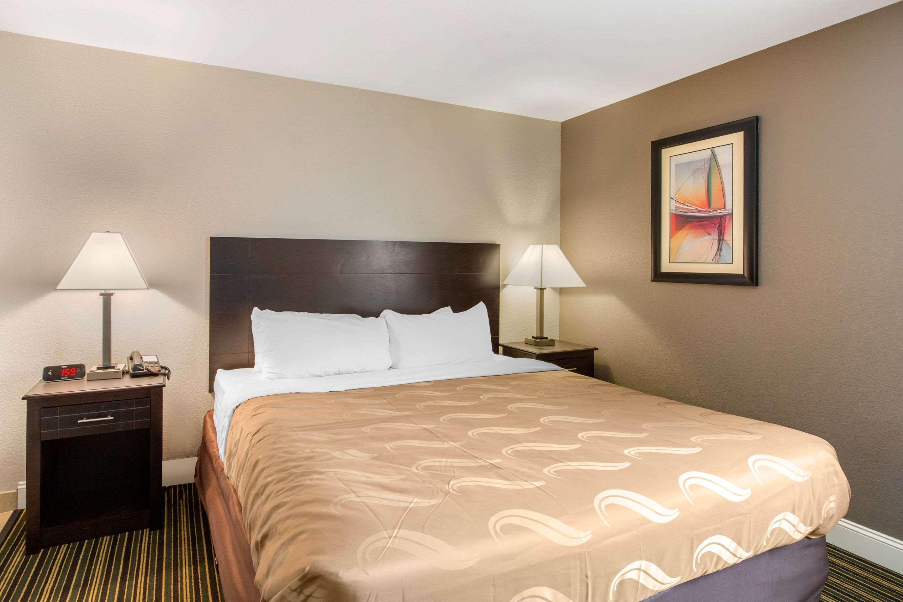Quality Inn And Suites Port Arthur Nederland Exterior foto
