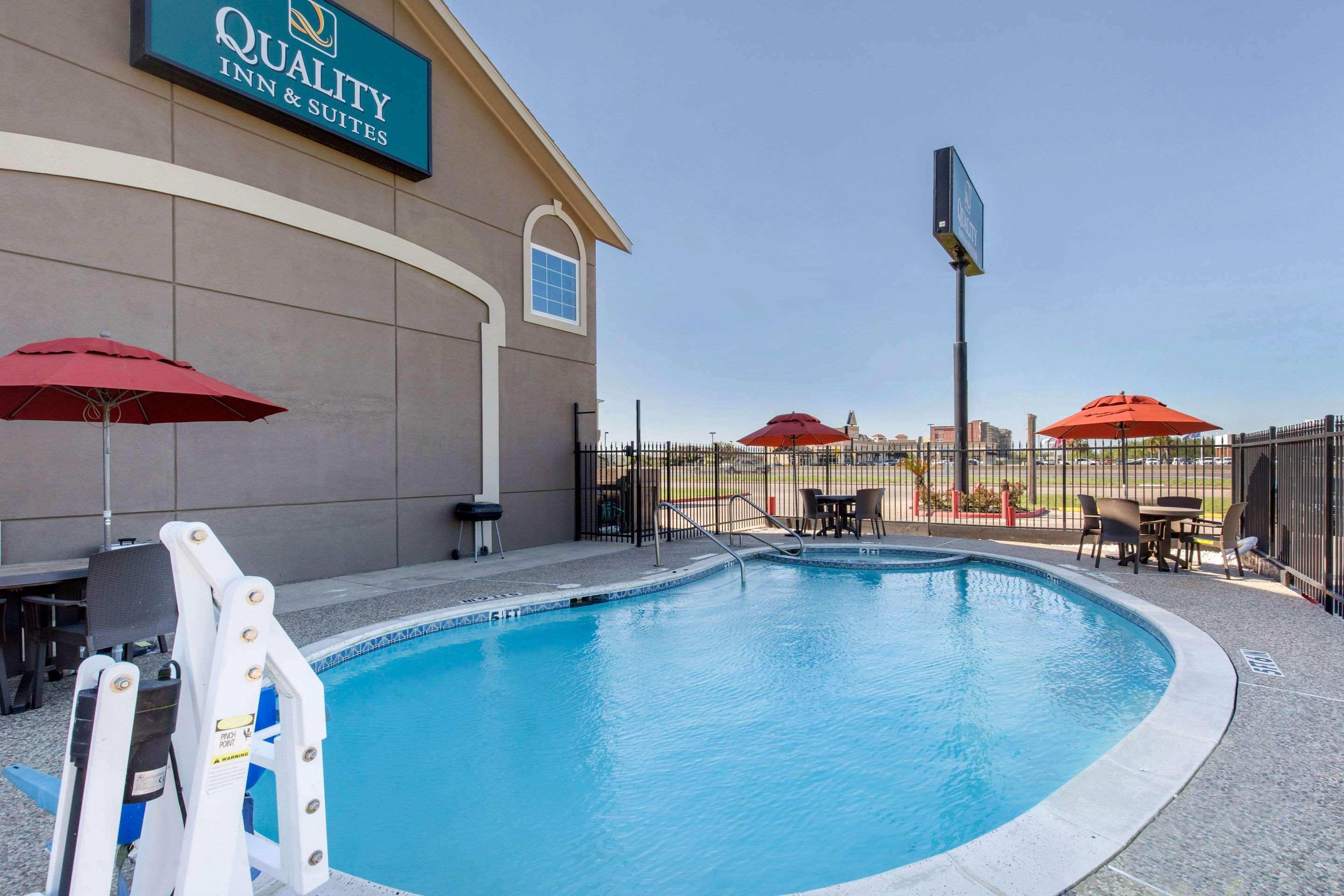 Quality Inn And Suites Port Arthur Nederland Exterior foto